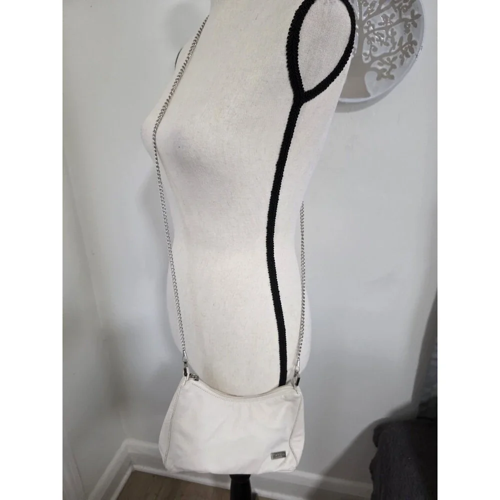 Vintage Wilson White Leather Pelle Studio Small Crossbody Shoulder Bag Chain GuC